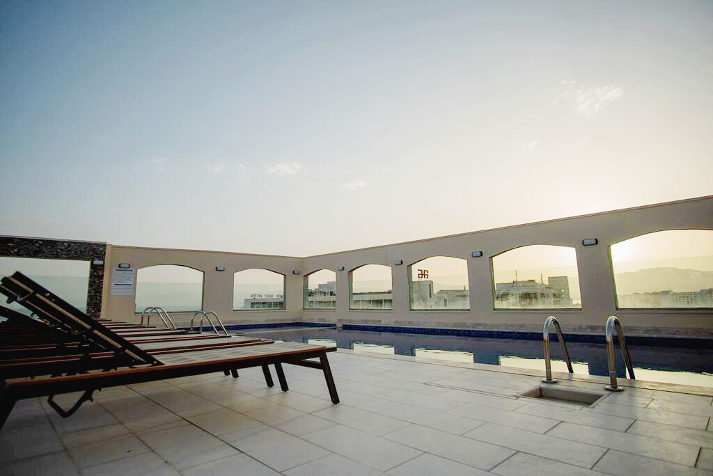 Rooftop Pool View